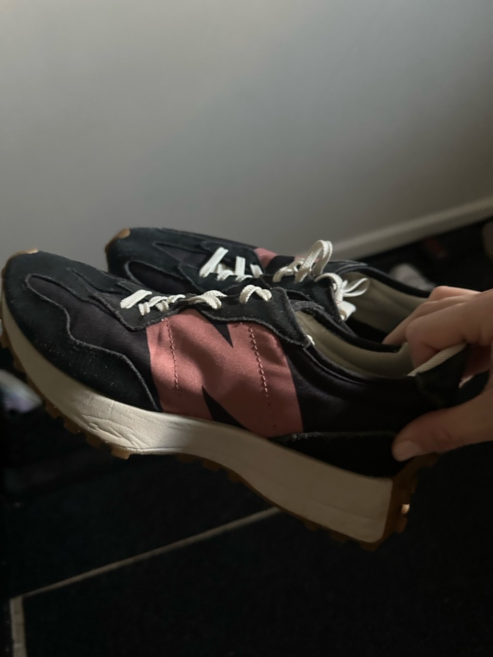 Women's Black and Pink Casual Sneakers - Retro Runner Style New Balance 327